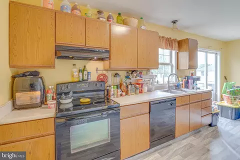 504 E 11th Ave, Ranson, WV 25438 photo 10