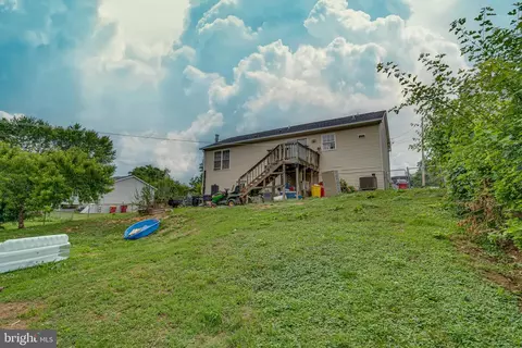 504 E 11th Ave, Ranson, WV 25438 photo 25