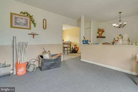 504 E 11th Ave, Ranson, WV 25438 photo 5
