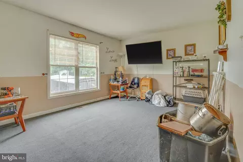 504 E 11th Ave, Ranson, WV 25438 photo 6