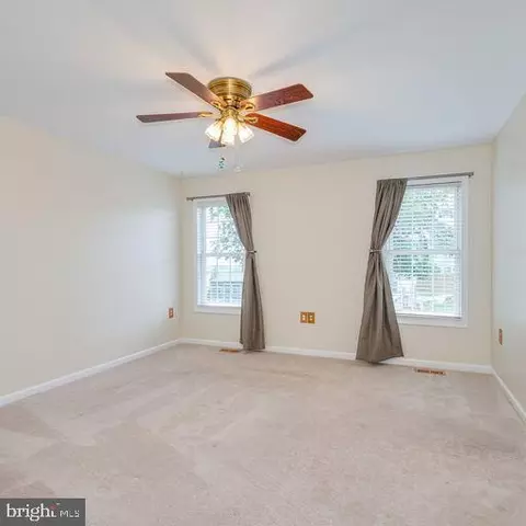 446 Oak Lee Dr, Ranson, WV 25438 photo 21
