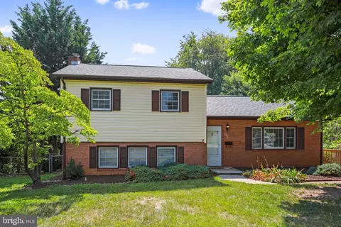 158 Belvedere Dr, Charles Town, WV 25414