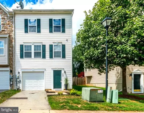 49 Eldon Dr, Charles Town, WV 25414