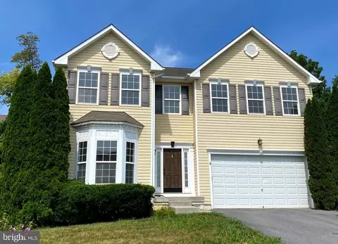 848 Chickamauga Dr, Harpers Ferry, WV 25425