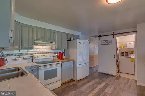 71 Apple Tree Dr, Ranson, WV 25438 photo 10