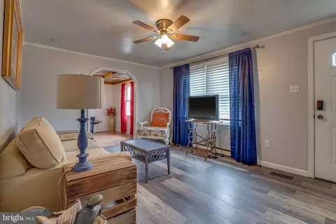 71 Apple Tree Dr, Ranson, WV 25438 photo 4