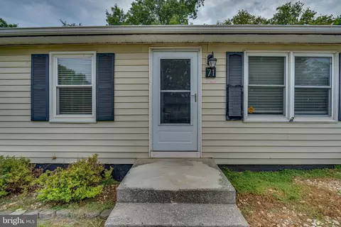 71 Apple Tree Dr, Ranson, WV 25438 photo 2