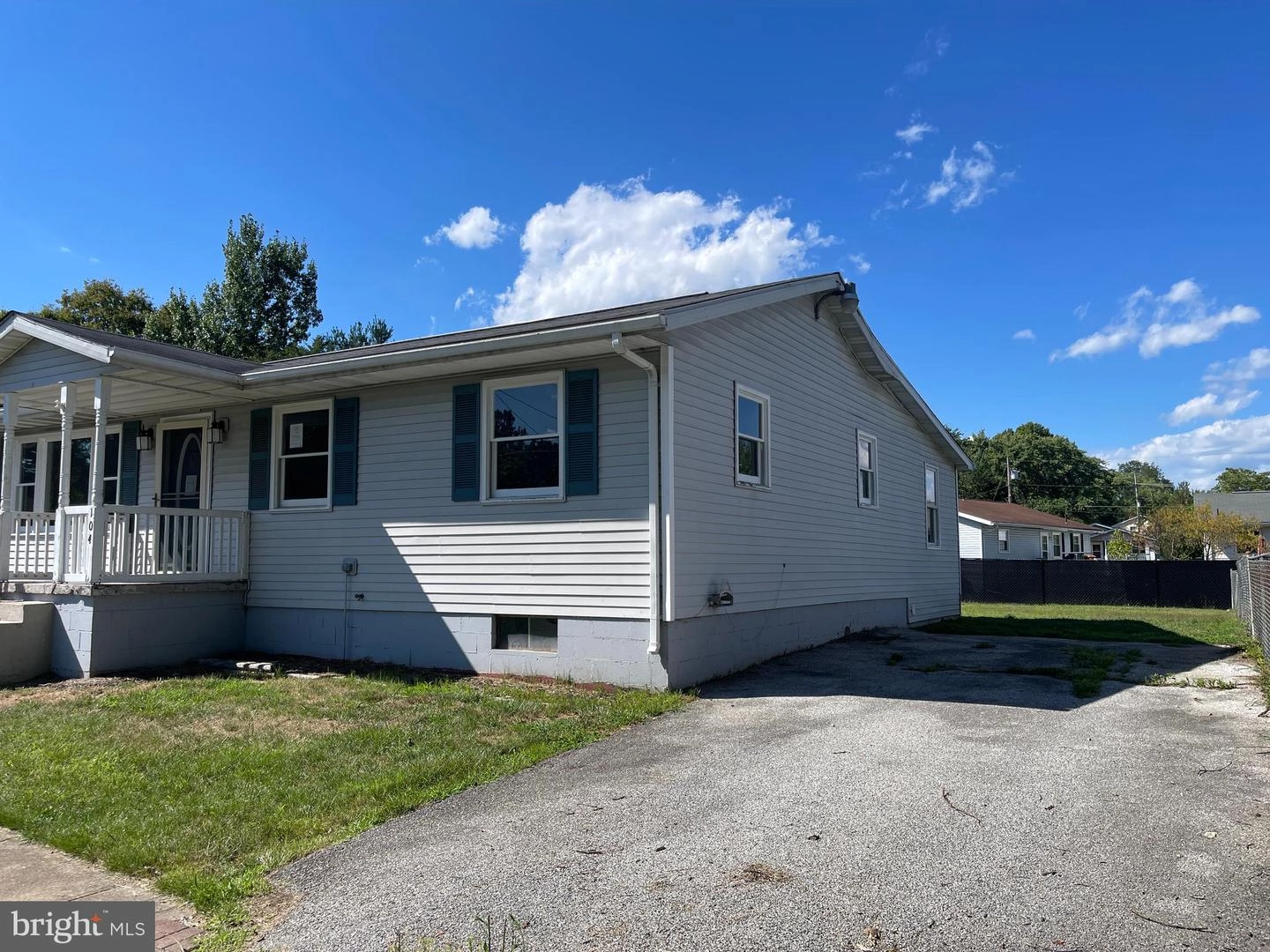 104 Marl Dr, Ranson, WV 25438 photo 3