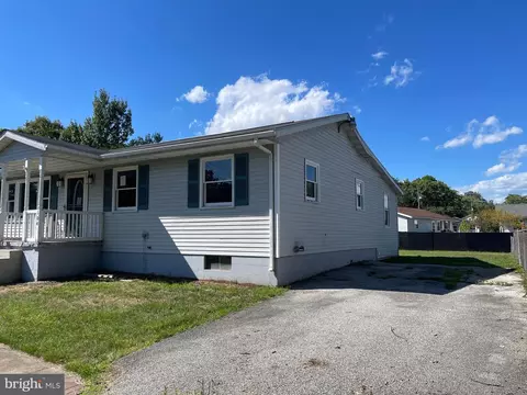 104 Marl Dr, Ranson, WV 25438 photo 3