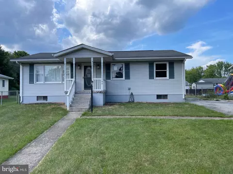 104 Marl Dr, Ranson, WV 25438