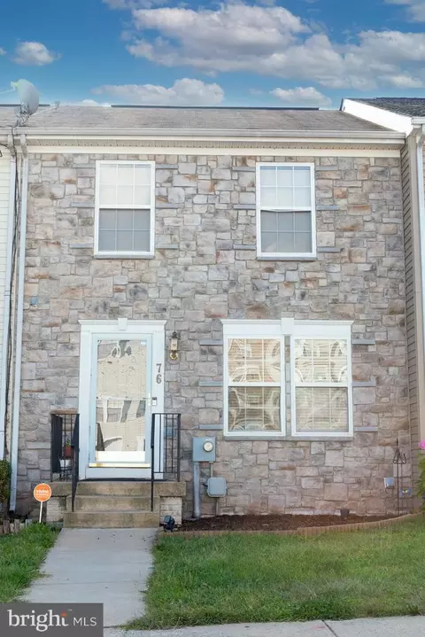 76 Dunlap Dr, Charles Town, WV 25414