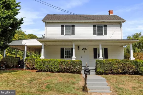 2627 Myerstown Rd, Charles Town, WV 25414
