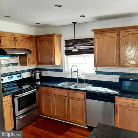 125 N Marshall, Ranson, WV 25438 photo 6