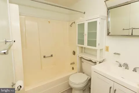 511 E 11th Ave, Ranson, WV 25438 photo 15