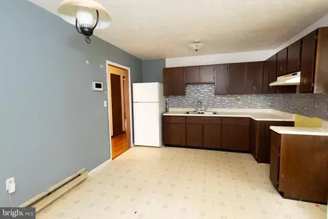 511 E 11th Ave, Ranson, WV 25438 photo 7
