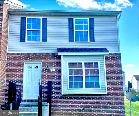 214 E 14th Ave, Ranson, WV 25438 photo 1