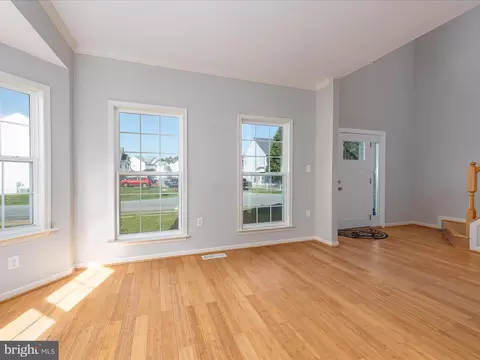 130 Ranson Estates Cir, Ranson, WV 25438 photo 6