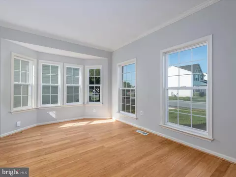 130 Ranson Estates Cir, Ranson, WV 25438 photo 5