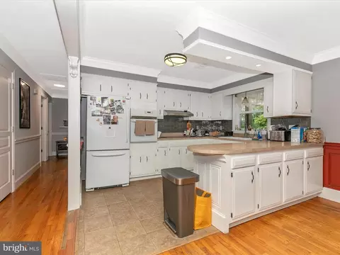 135 Circle St, Ranson, WV 25438 photo 33