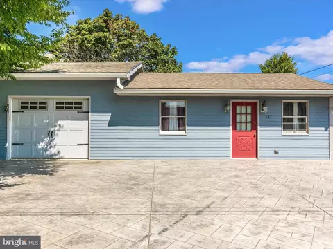 135 Circle St, Ranson, WV 25438 photo 25