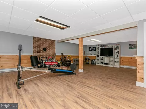135 Circle St, Ranson, WV 25438 photo 54