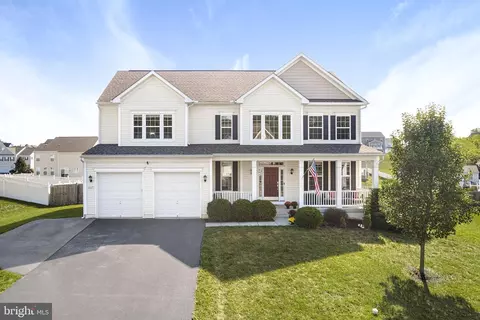 462 Chickamauga Dr, Harpers Ferry, WV 25425