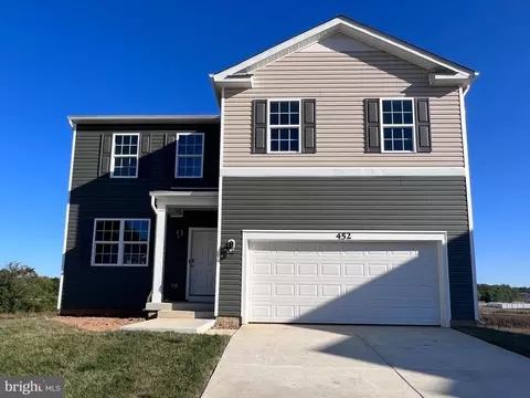 452 Gatehouse Pl, Charles Town, WV 25414