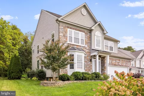 509 Hughs Rd, Charles Town, WV 25414