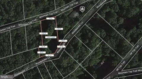 100 Woodpecker Ln, Harpers Ferry, WV 25425