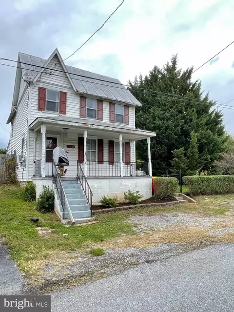 119 E 10th Ave, Ranson, WV 25438 photo 3
