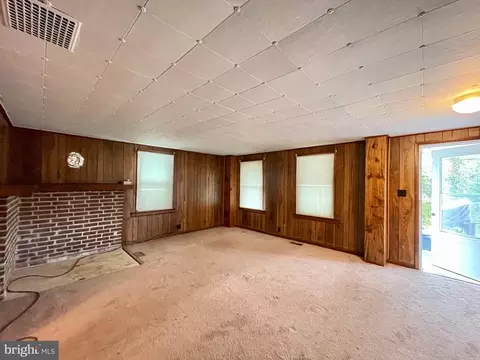119 E 10th Ave, Ranson, WV 25438 photo 6