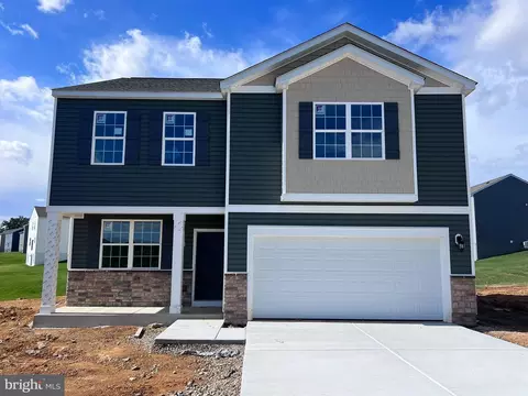 396 Gatehouse Pl, Charles Town, WV 25414