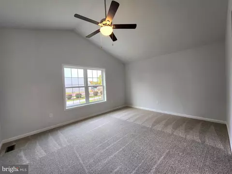 105 E 7th Ave, Ranson, WV 25438 photo 22