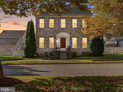 397 Prospect Hill Blvd, Charles Town, WV 25414