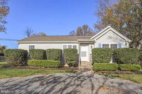 35 Foothill Ct, Harpers Ferry, WV 25425