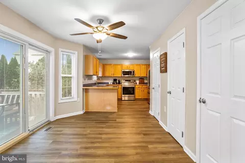 133 Mcgregor Dr, Ranson, WV 25438 photo 12