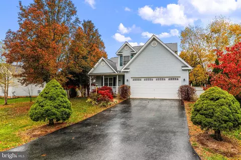 133 Mcgregor Dr, Ranson, WV 25438 photo 3