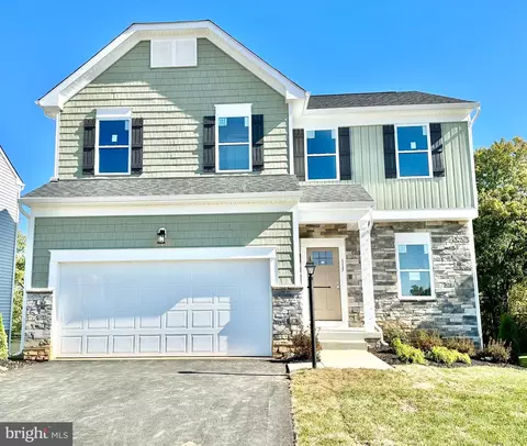 115 Peters Ave, Ranson, WV 25438