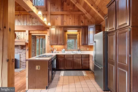 1195 Summit Point Rd, Summit Point, WV 25446 photo 19