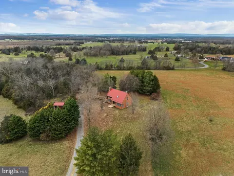 1195 Summit Point Rd, Summit Point, WV 25446 photo 2