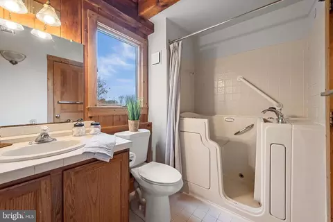 1195 Summit Point Rd, Summit Point, WV 25446 photo 30