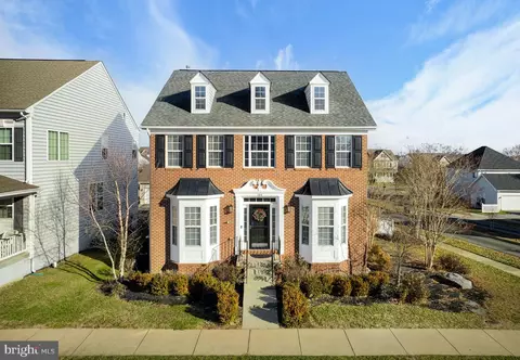 144 Colonial Dr, Charles Town, WV 25414