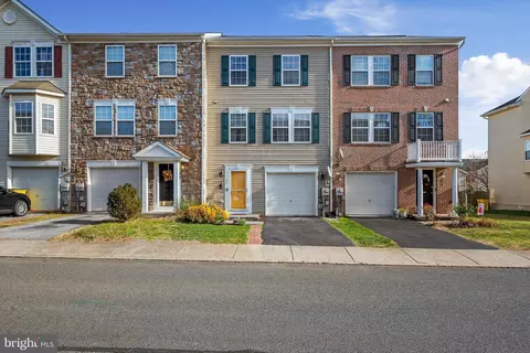 94 Eldon Dr, Charles Town, WV 25414