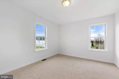 77 Flopsy Ct, Ranson, WV 25438 photo 39