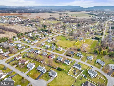 77 Flopsy Ct, Ranson, WV 25438 photo 70