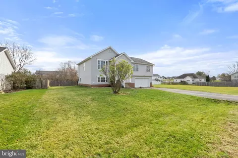 77 Flopsy Ct, Ranson, WV 25438 photo 11