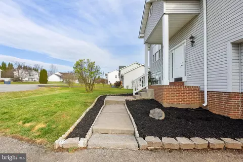 77 Flopsy Ct, Ranson, WV 25438 photo 13