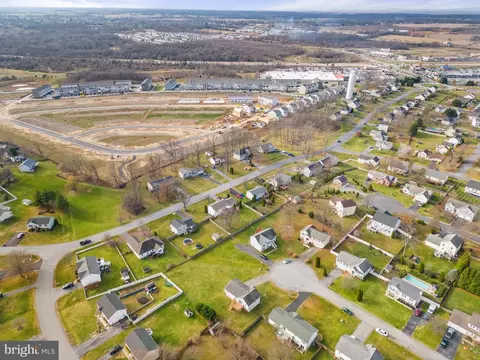 77 Flopsy Ct, Ranson, WV 25438 photo 75