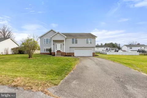 77 Flopsy Ct, Ranson, WV 25438 photo 10