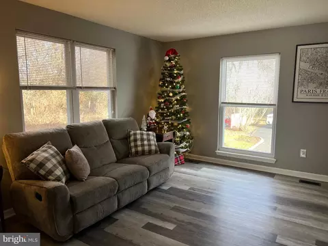 209 Greenhill Ct, Ranson, WV 25438 photo 33